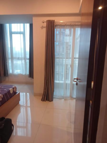 Sewa Apartemen Roseville Soho & Suite BSD Tangerang Selatan - 1 BR Murah Fully Furnished Electronic