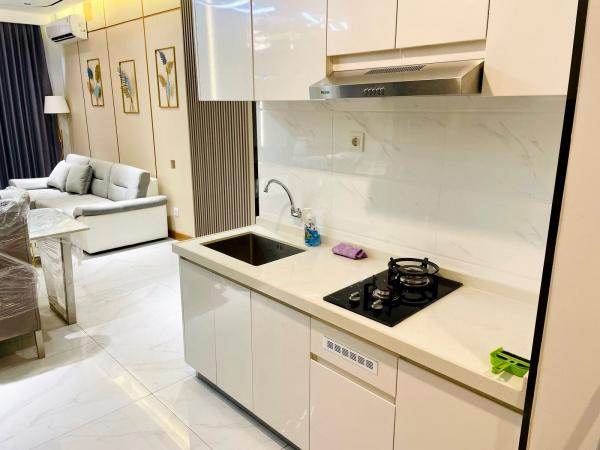 Disewakan Cepat Brand New Apartemen SKY HOUSE BSD 3 BR Full Furnish - Tangerang