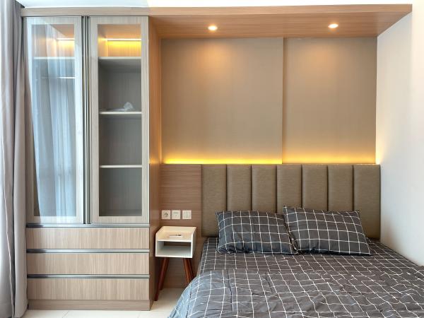 Disewakan Apartemen Roseville  Soho & Suite BSD -  1BR Eksklusif Baru Murah Fully Furnish Electronic