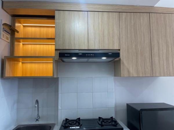 Kitchen set lengkap dengan kompor gas