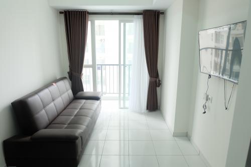 Ruang tengah dan Teras (balcony) 