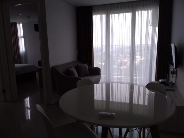 Disewakan Apartemen Intermark BSD Tangerang Selatan - 2 Bedroom Furnished Include Maintenance + Wifi