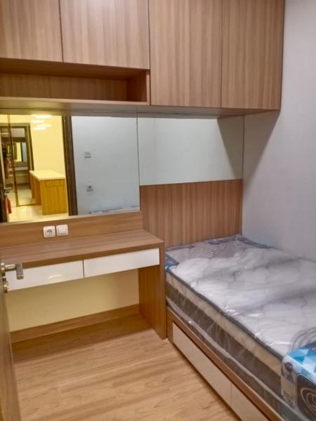 Disewakan Unit Apartemen Skyhouse BSD City Tangerang Furnished Bagus Tipe 3BR 