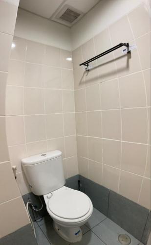 Disewakan Tahunan / Bulanan Apartemen Akasa Pure Living BSD Serpong – Studio Furnished