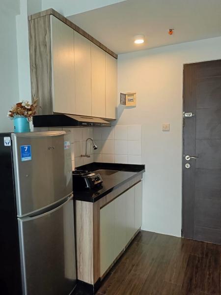Kitchen. Sewa/Jual Apartemen Sky View Serpong BSD, MURAH, RENOVASI TERBARU, STRATEGIS
